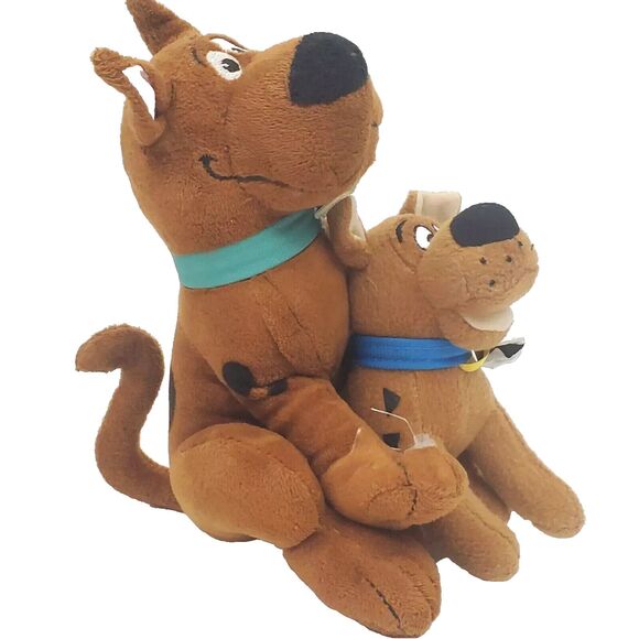Basic Fun Scooby Doo SCOOB! Brown Dogs Sitting 7" Plush Stuffed Animal Toys 2019 - Picture 5 of 10